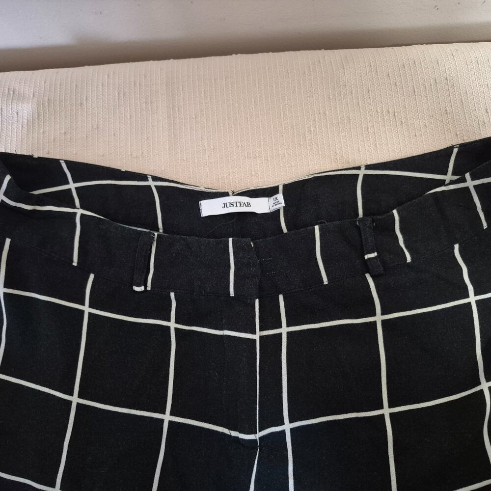 Window Pane Pants - Picture 2 of 7